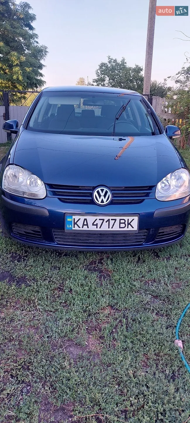 Volkswagen Golf, 2005