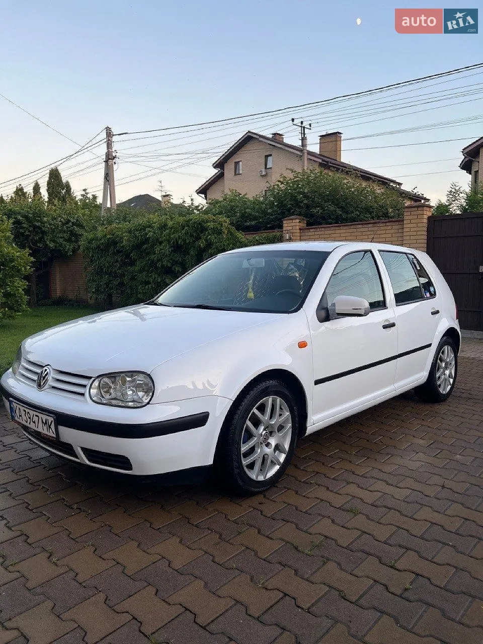 Volkswagen Golf, 1998