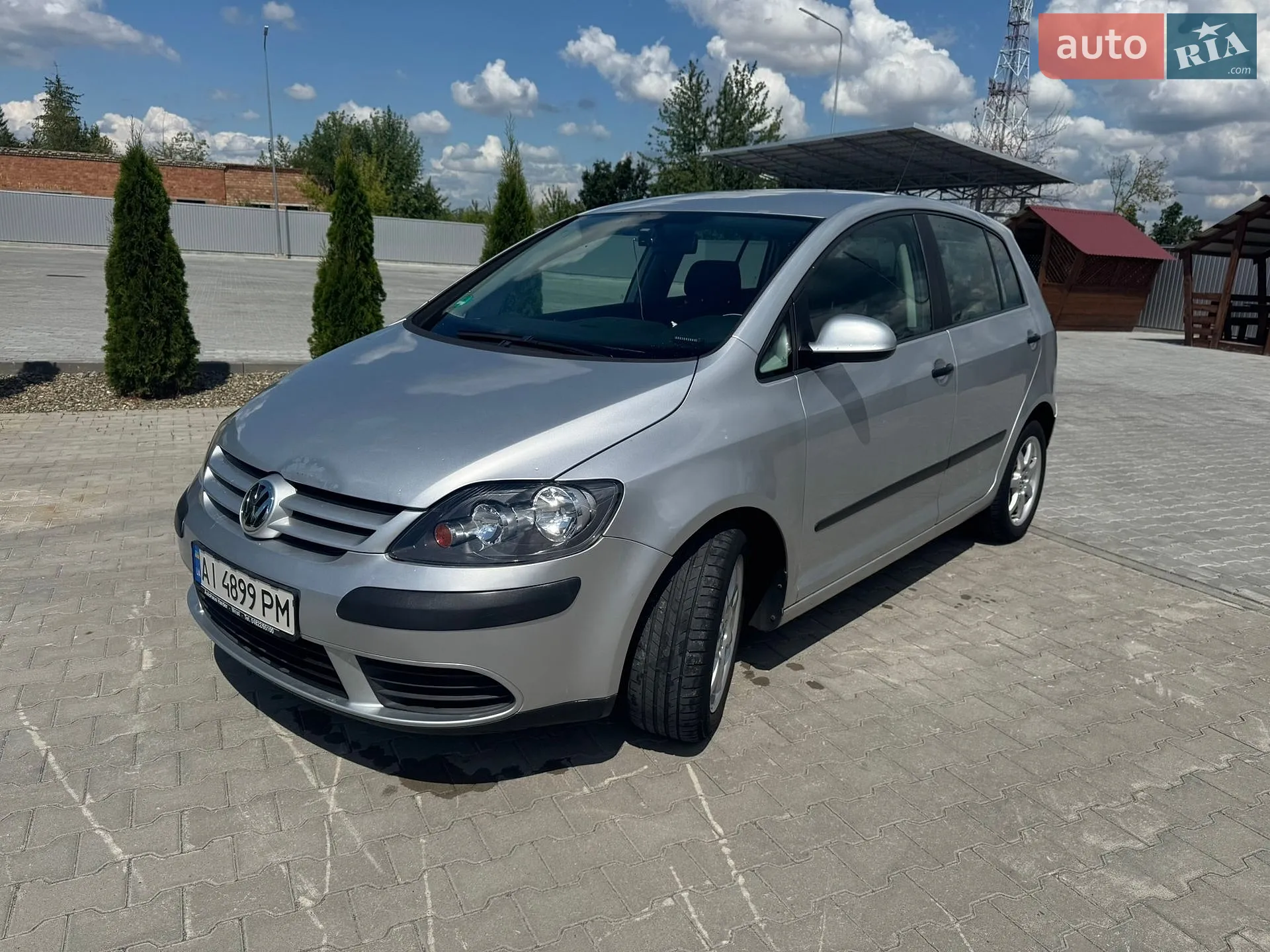 Volkswagen Golf, 2005