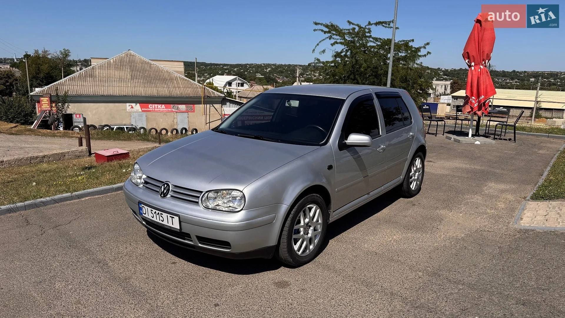 Volkswagen Golf, 2002