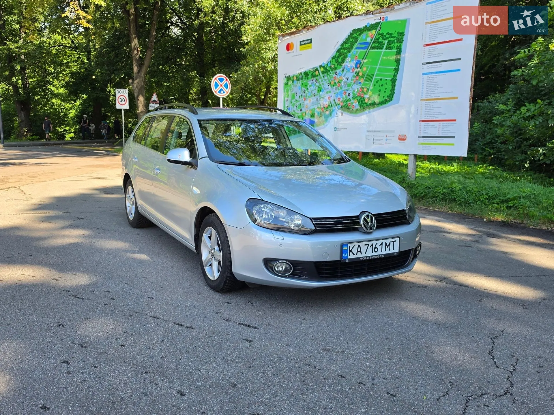 Volkswagen Golf, 2011