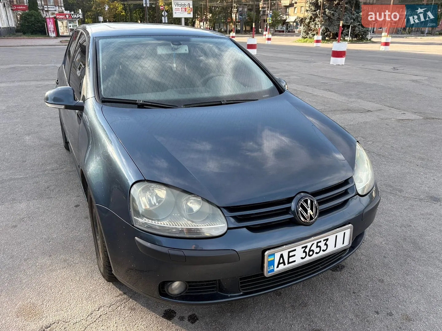 Volkswagen Golf, 2004