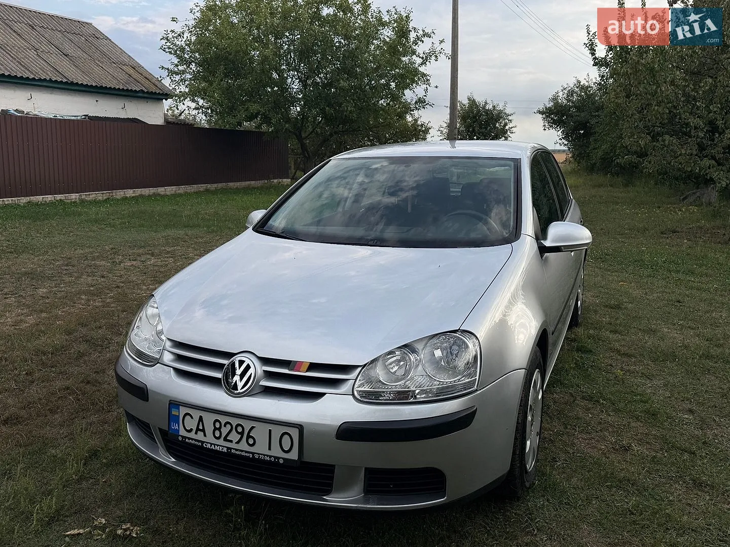 Volkswagen Golf, 2004