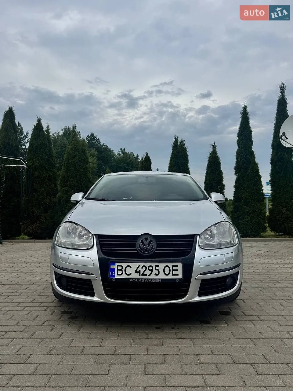 Volkswagen Jetta, 2010