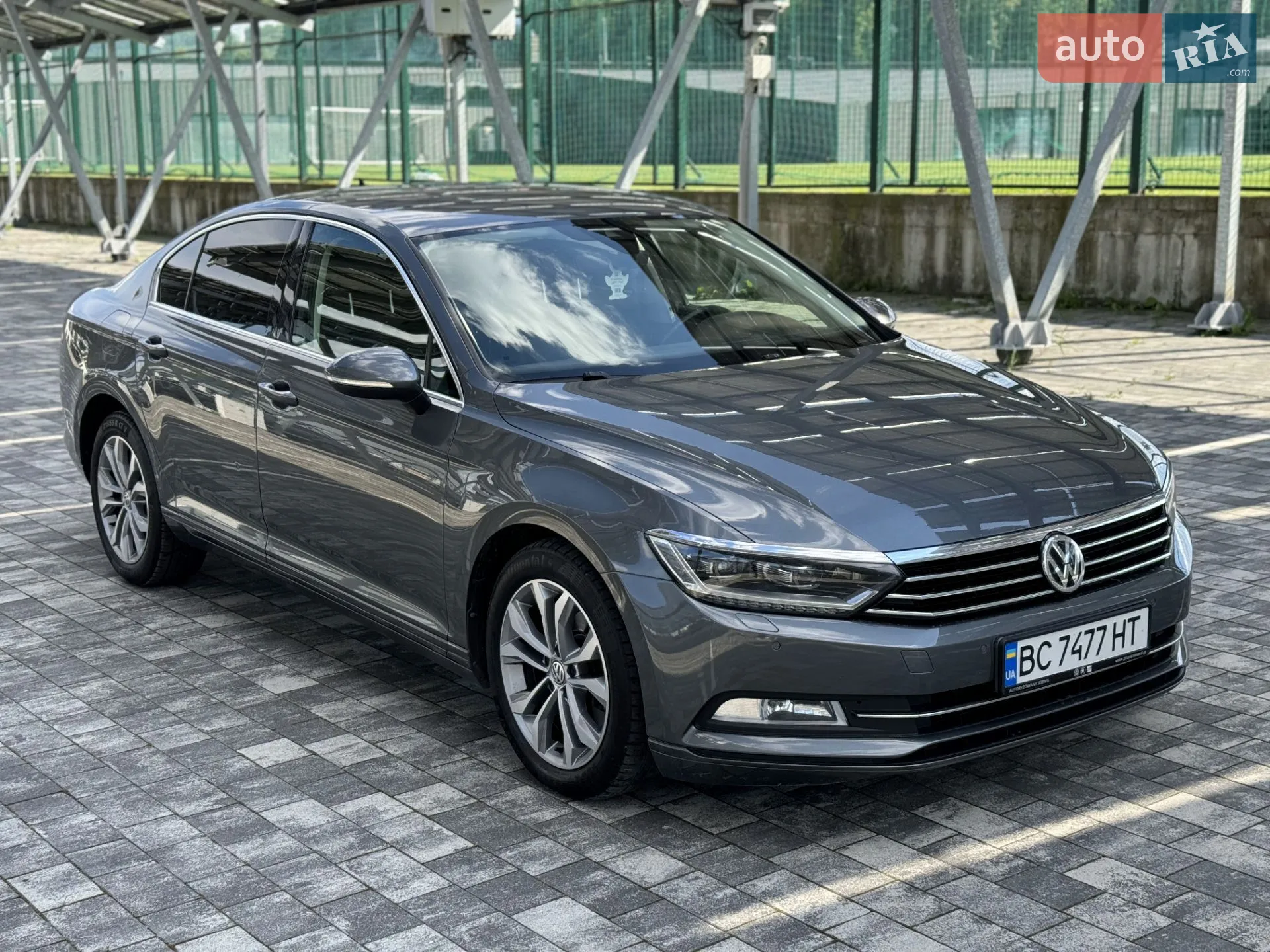 Volkswagen Passat, 2016