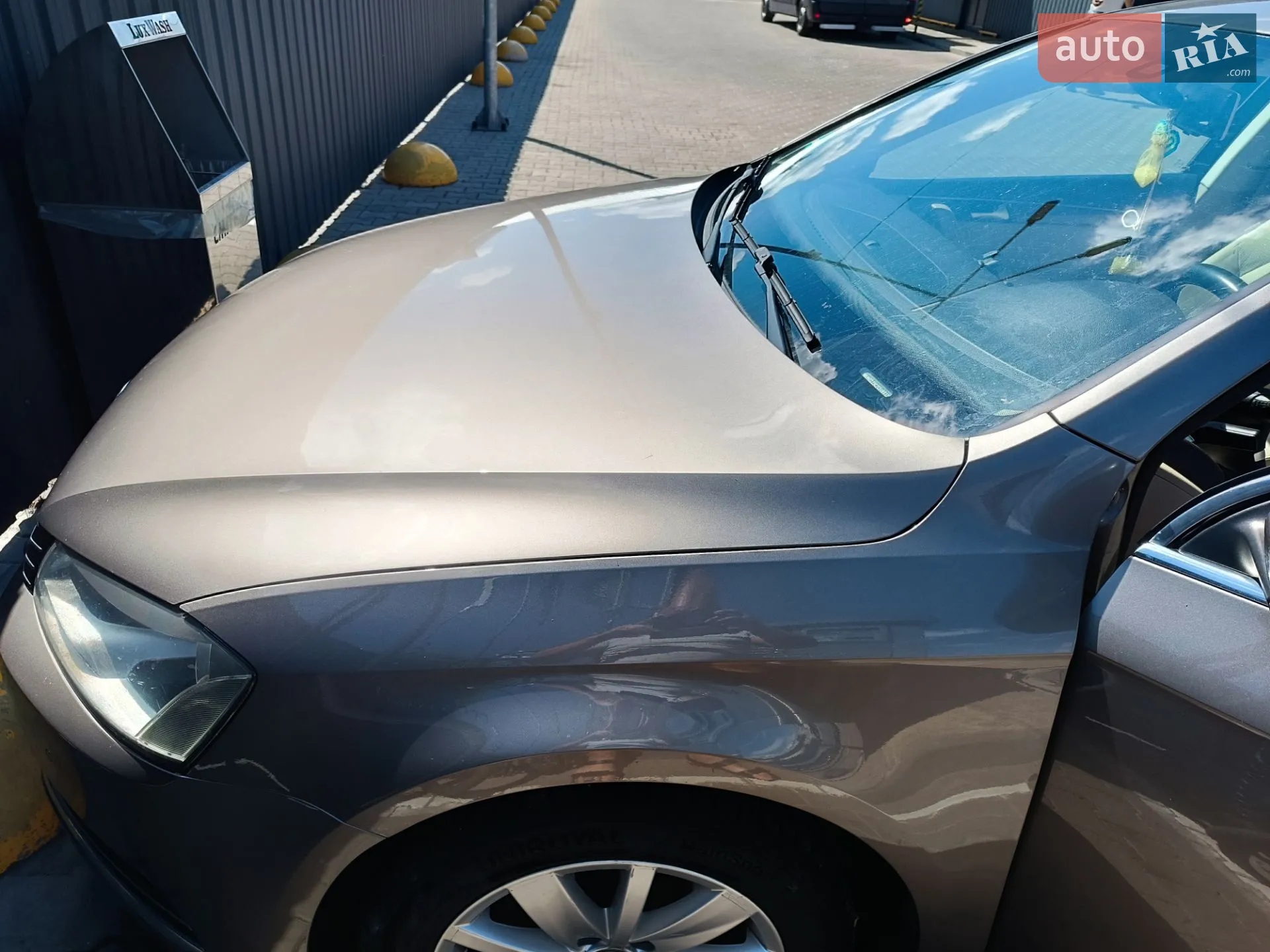 Volkswagen Passat, 2011