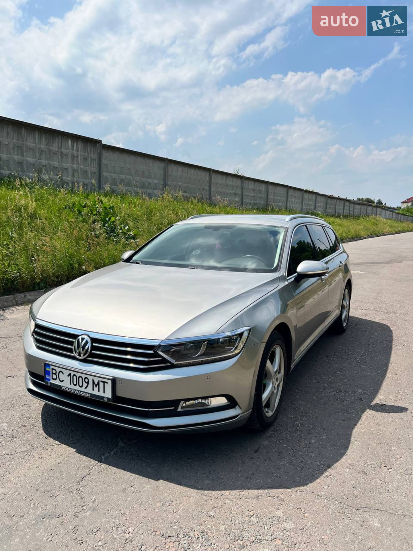 Volkswagen Passat, 2015