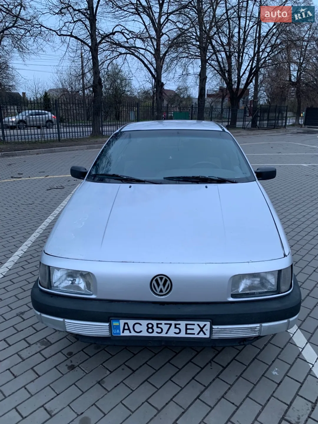 Volkswagen Passat, 1988