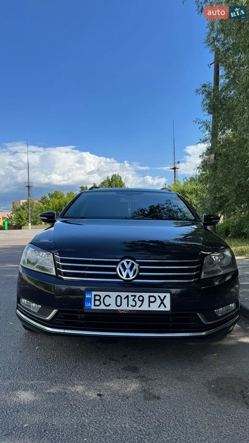 Volkswagen Passat, 2011