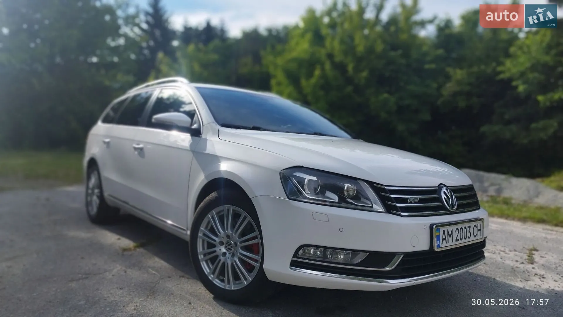 Volkswagen Passat, 2011