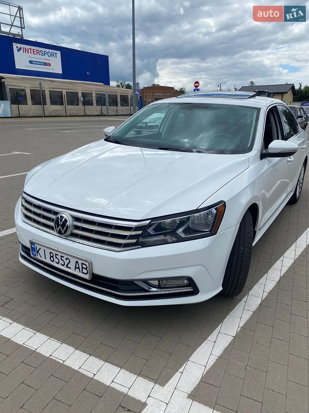 Volkswagen Passat, 2016