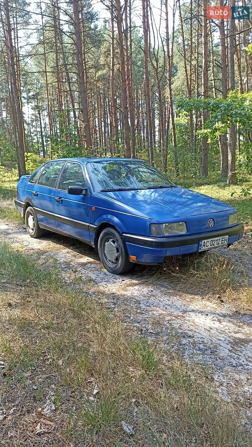Volkswagen Passat, 1989