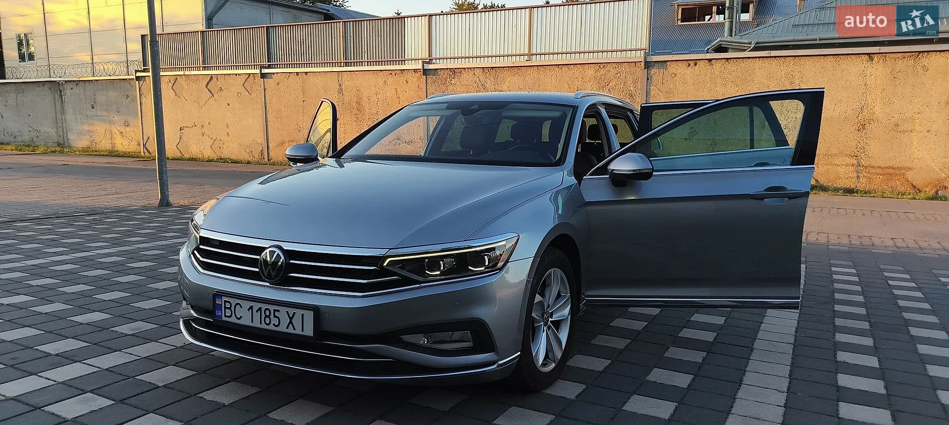Volkswagen Passat, 2022