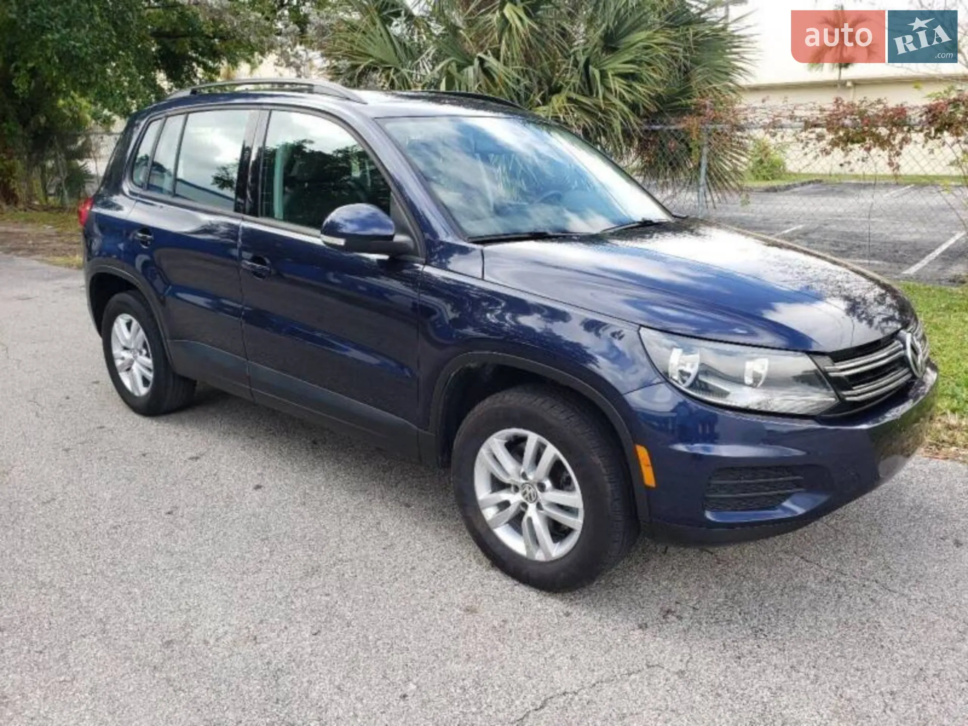 Volkswagen Tiguan, 2015
