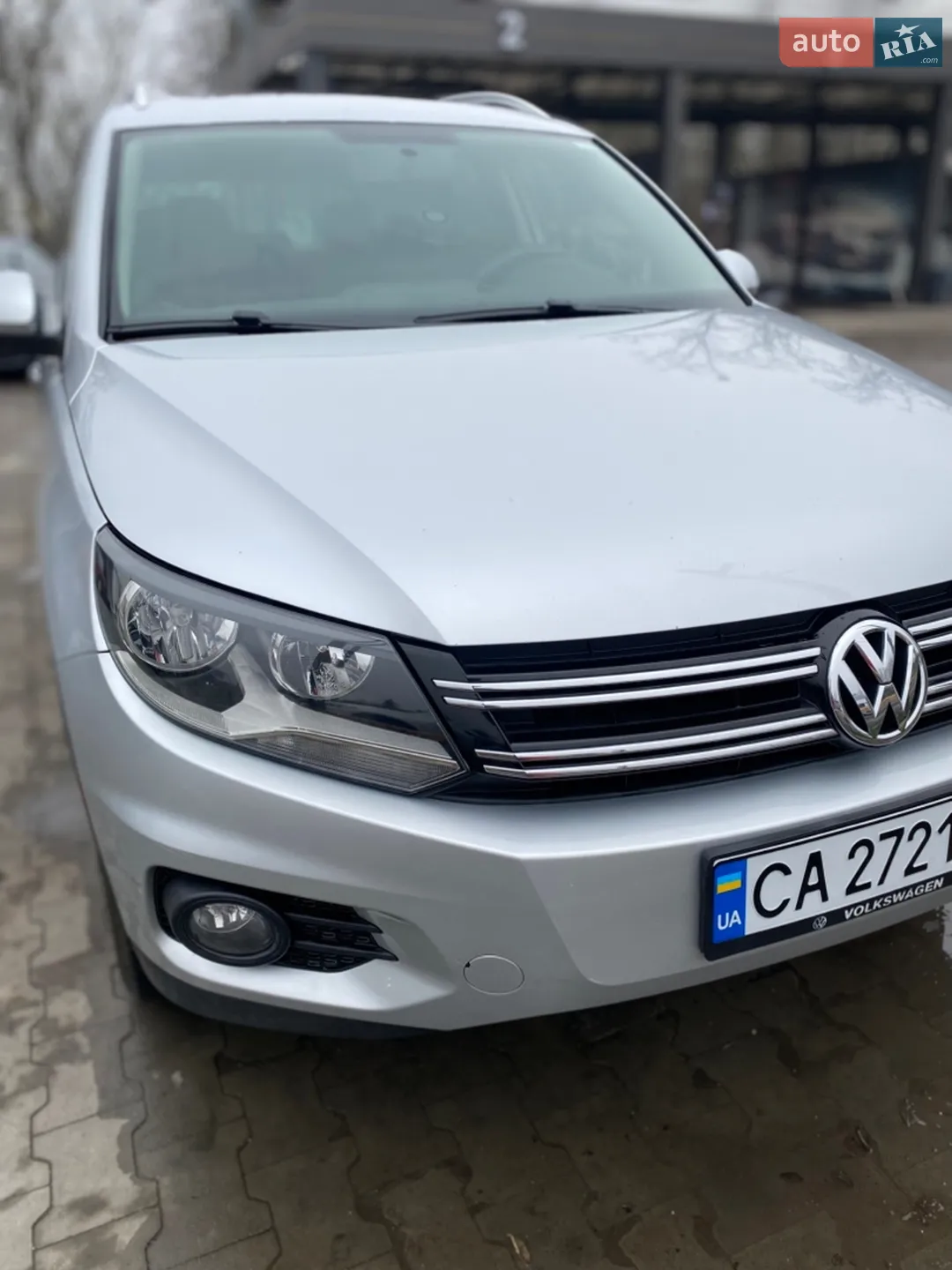 Volkswagen Tiguan, 2011