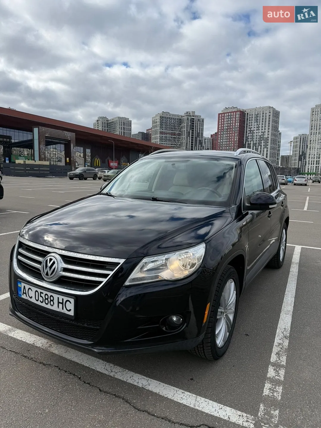 Volkswagen Tiguan, 2010