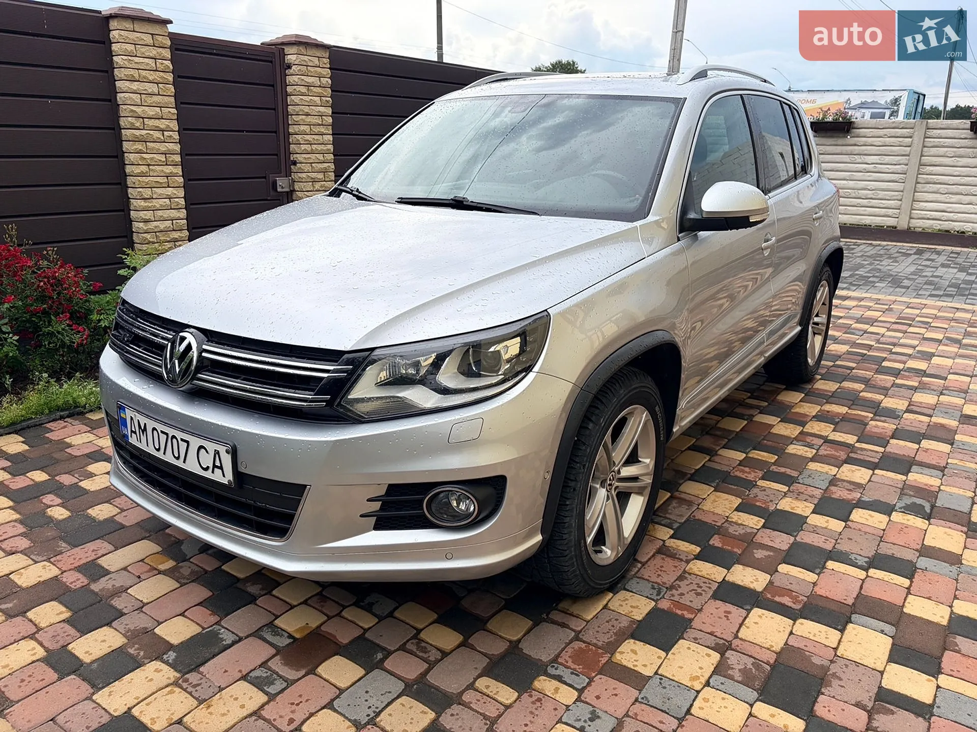 Volkswagen Tiguan, 2015