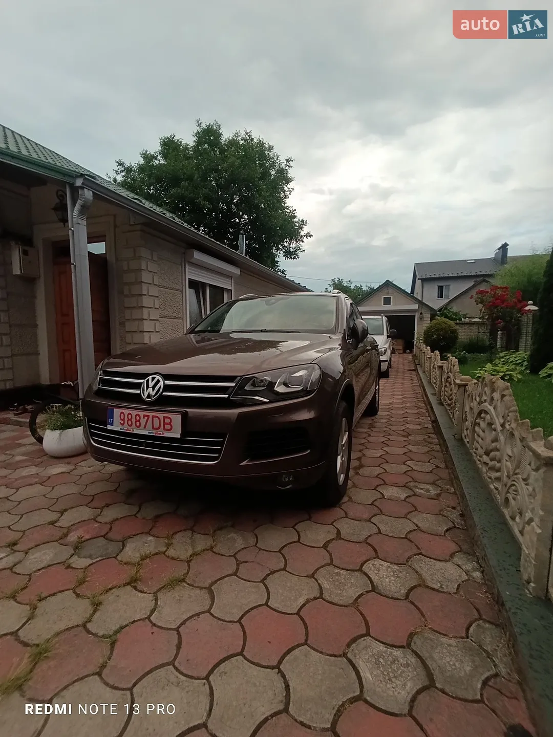 Volkswagen Touareg, 2011