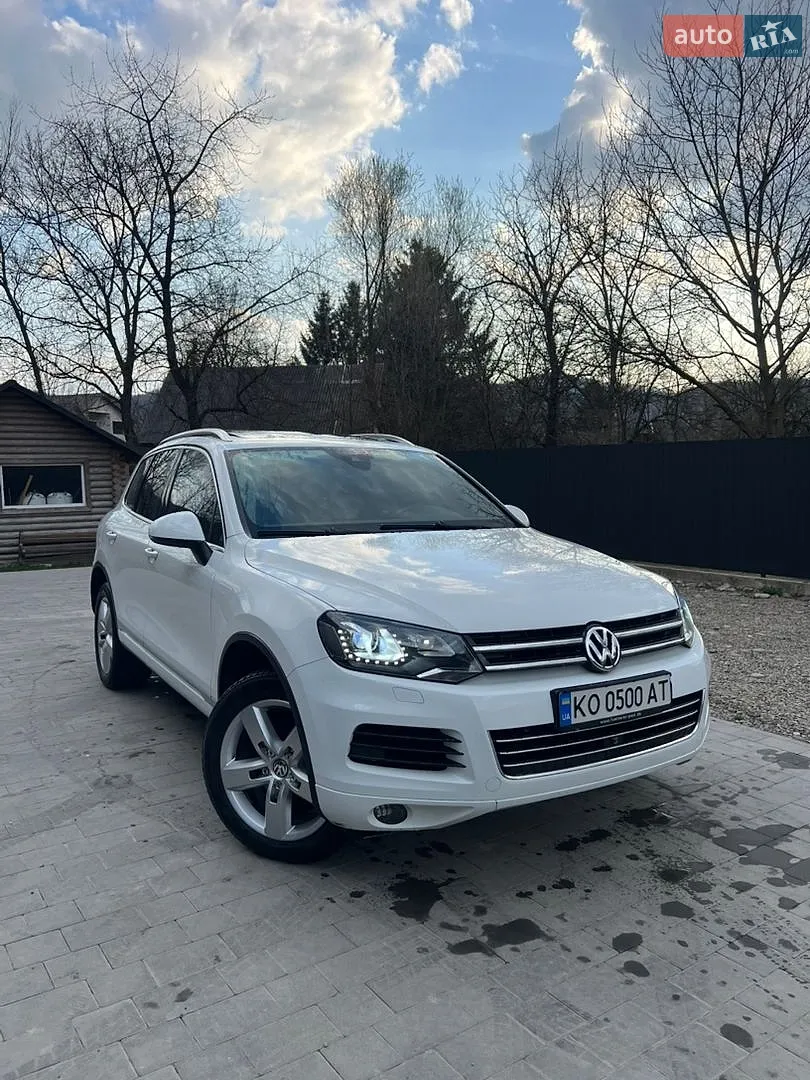 Volkswagen Touareg, 2012