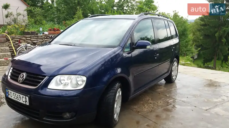 Volkswagen Touran, 2003