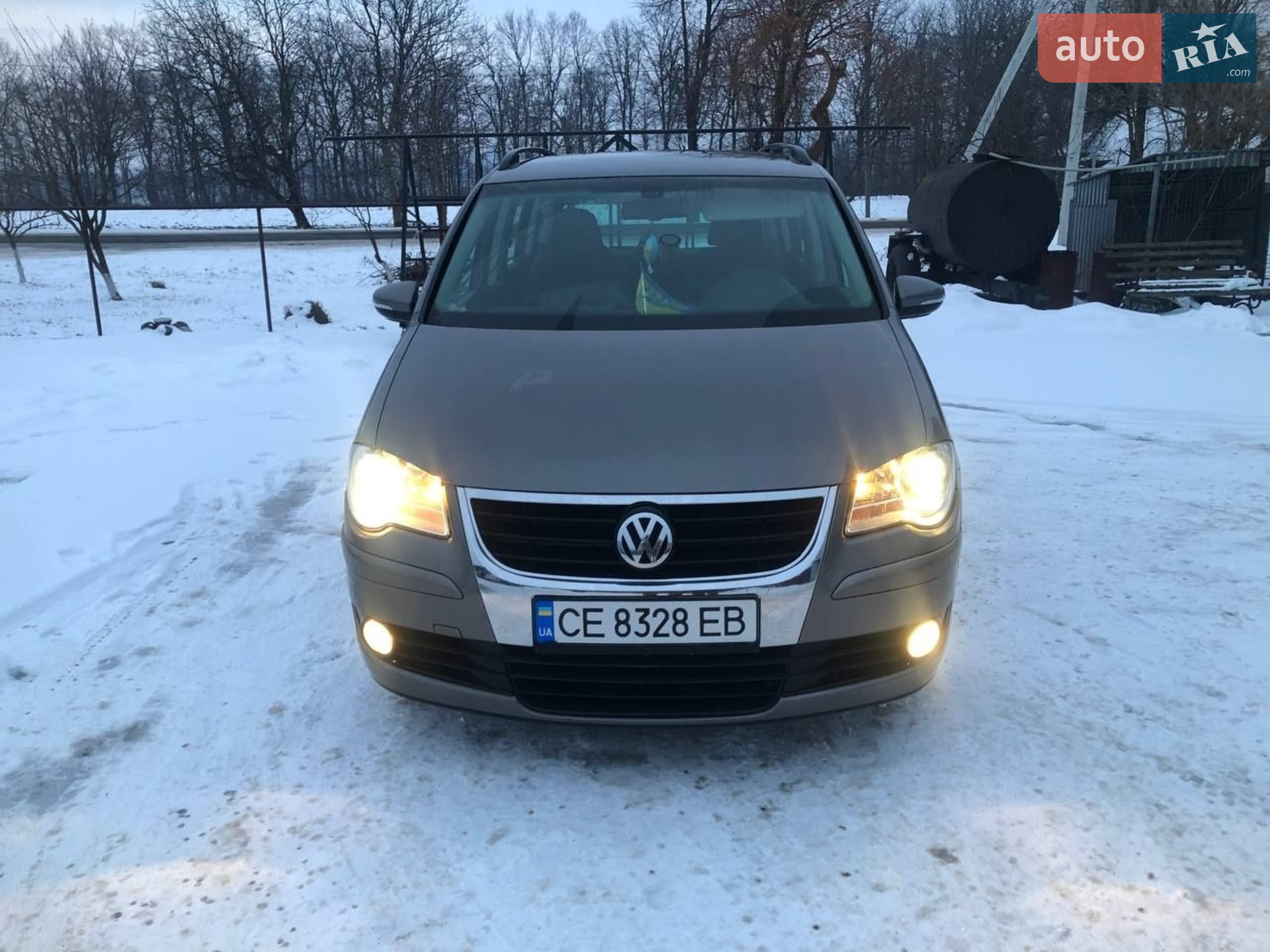 Volkswagen Touran, 2010