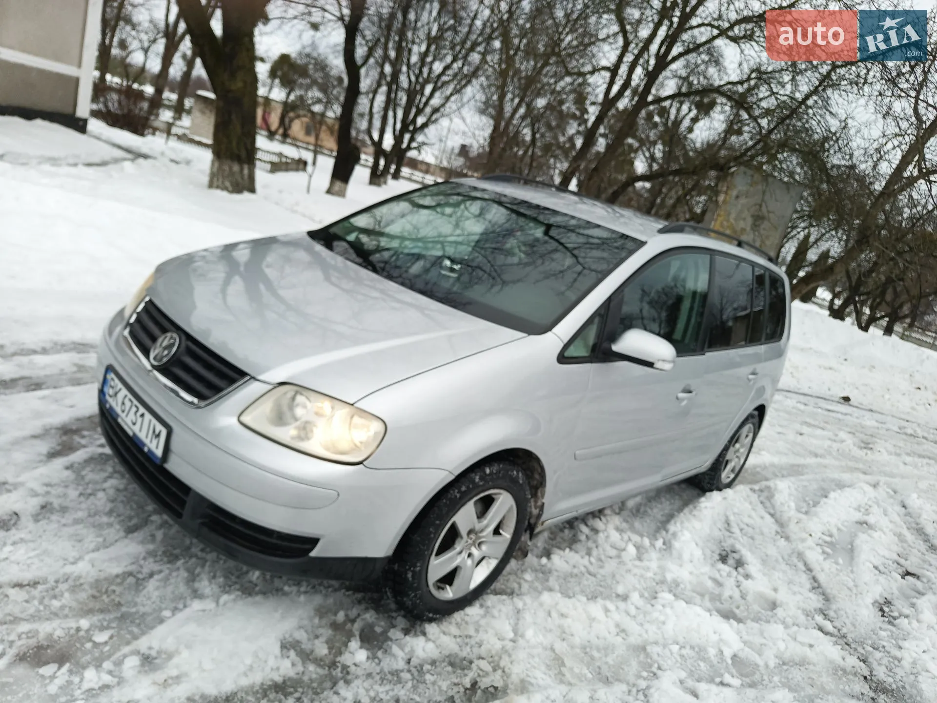 Volkswagen Touran, 2004