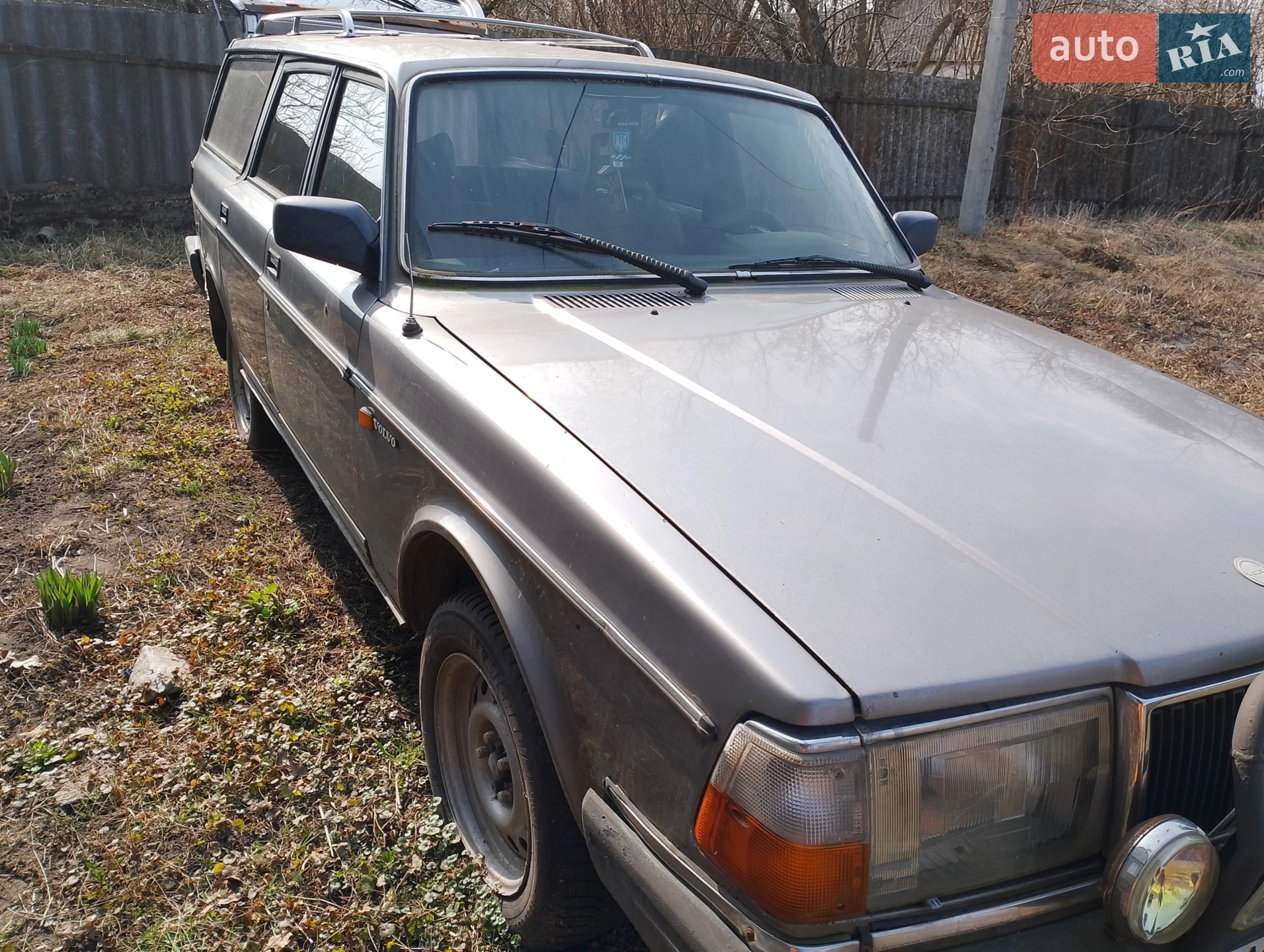 Volvo 240, 1986