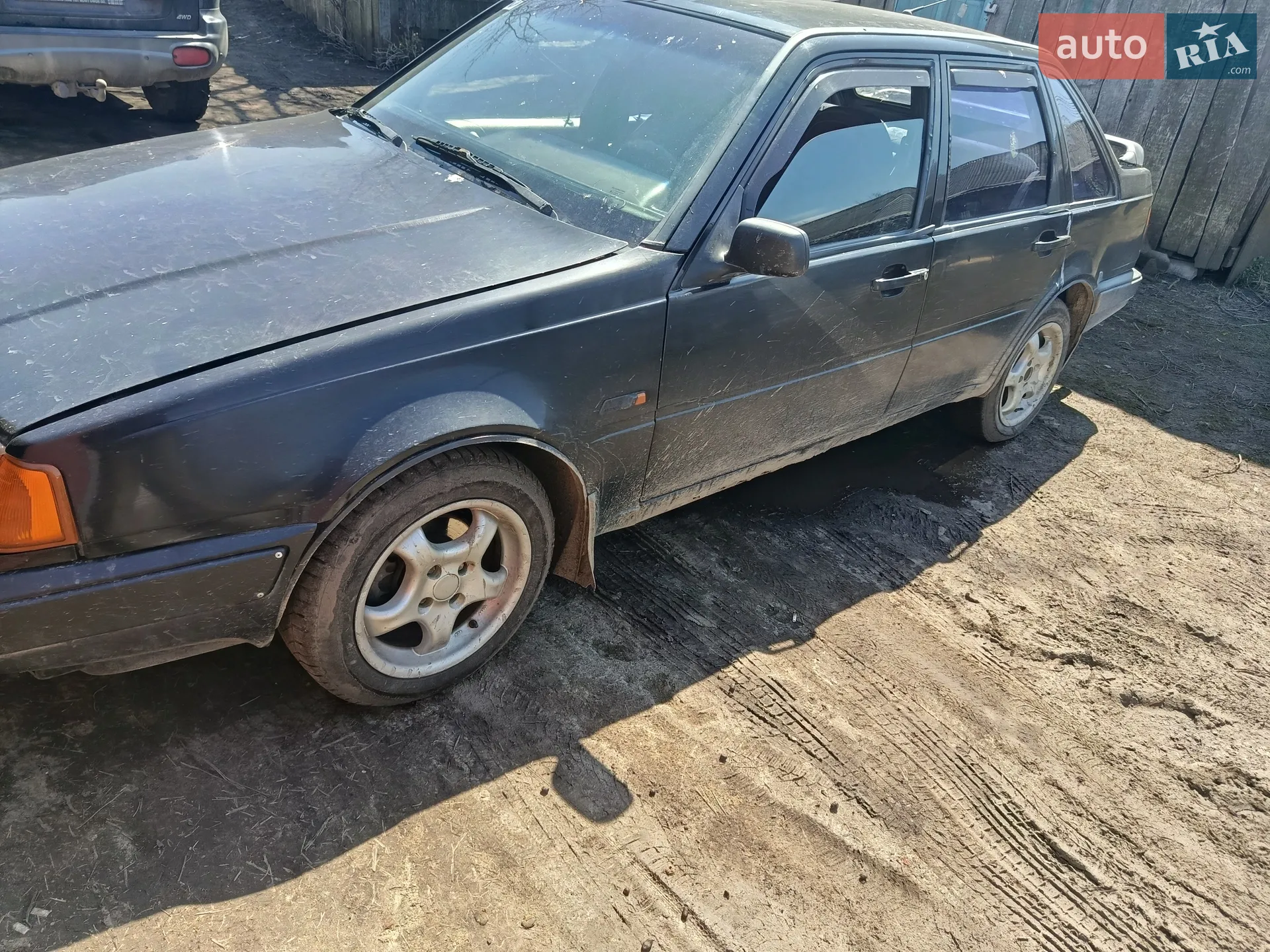 Volvo 440, 1992