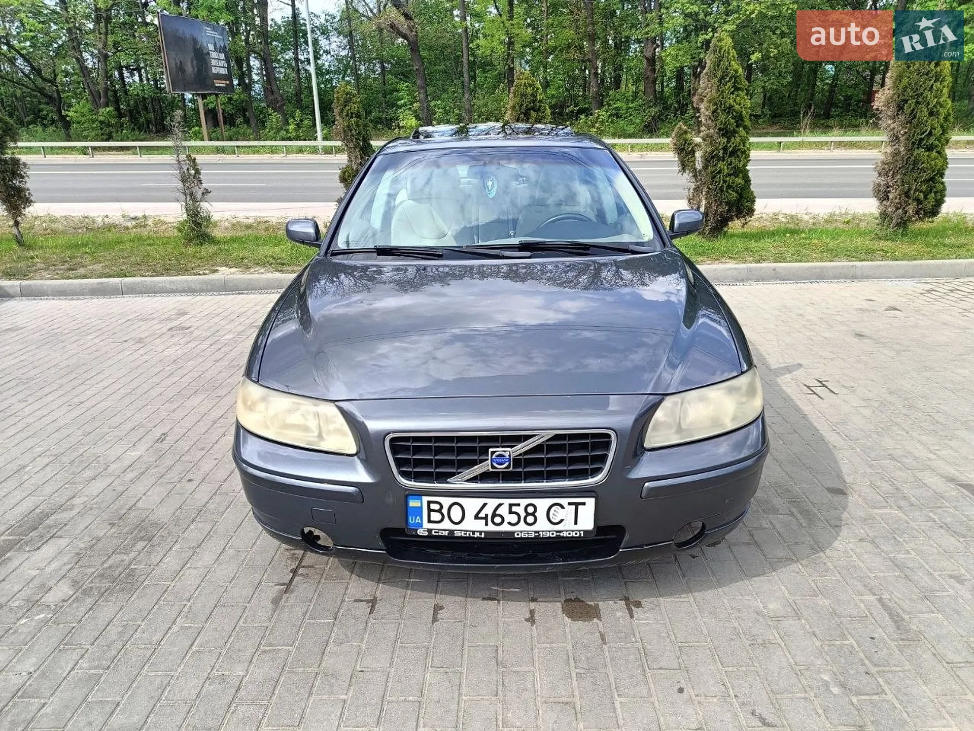 Volvo S60, 2005