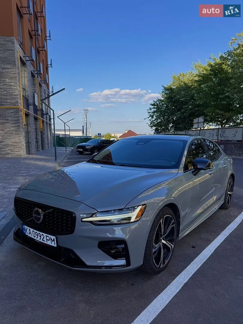 Volvo S60, 2023