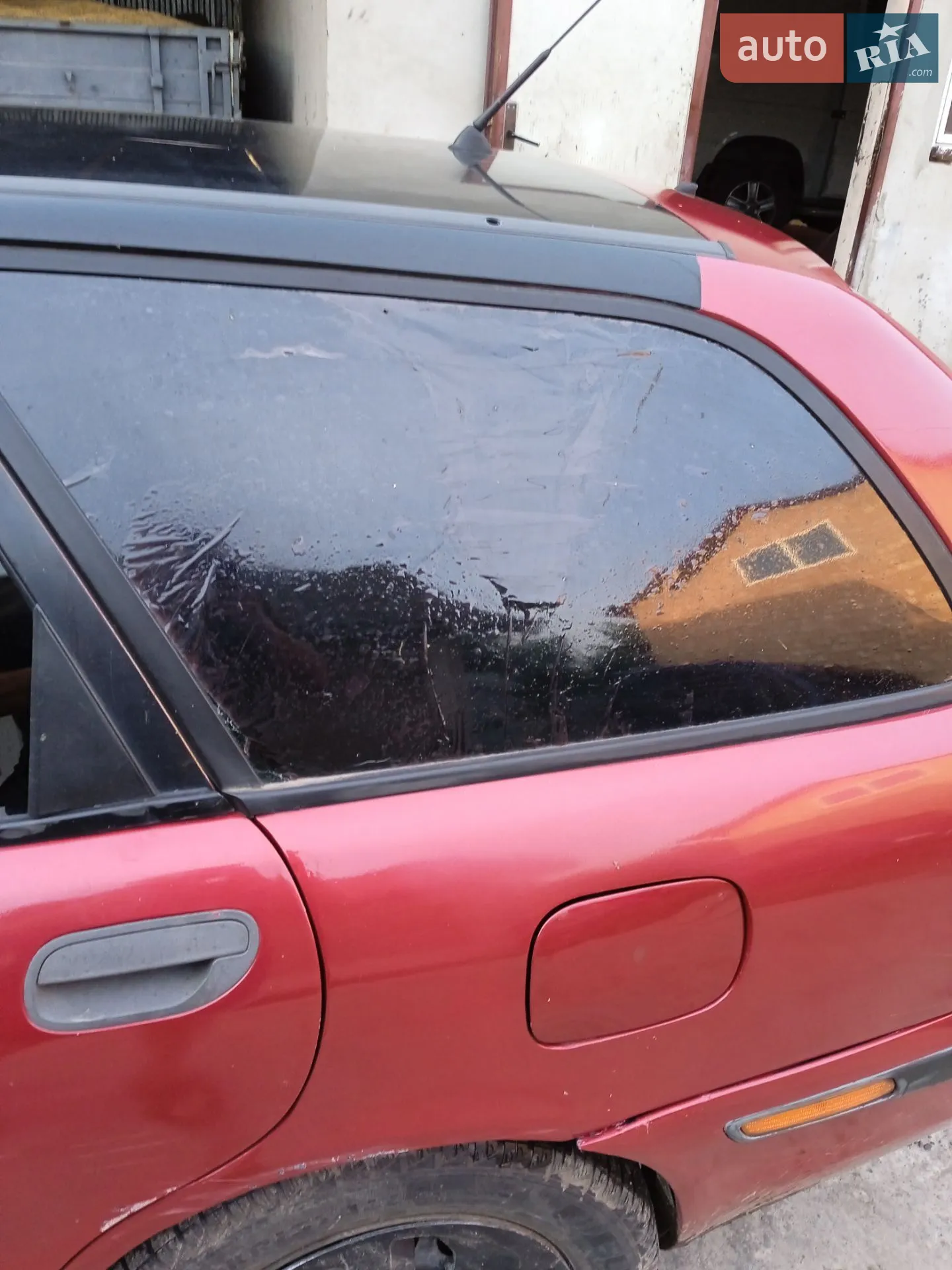 Volvo V40, 1996