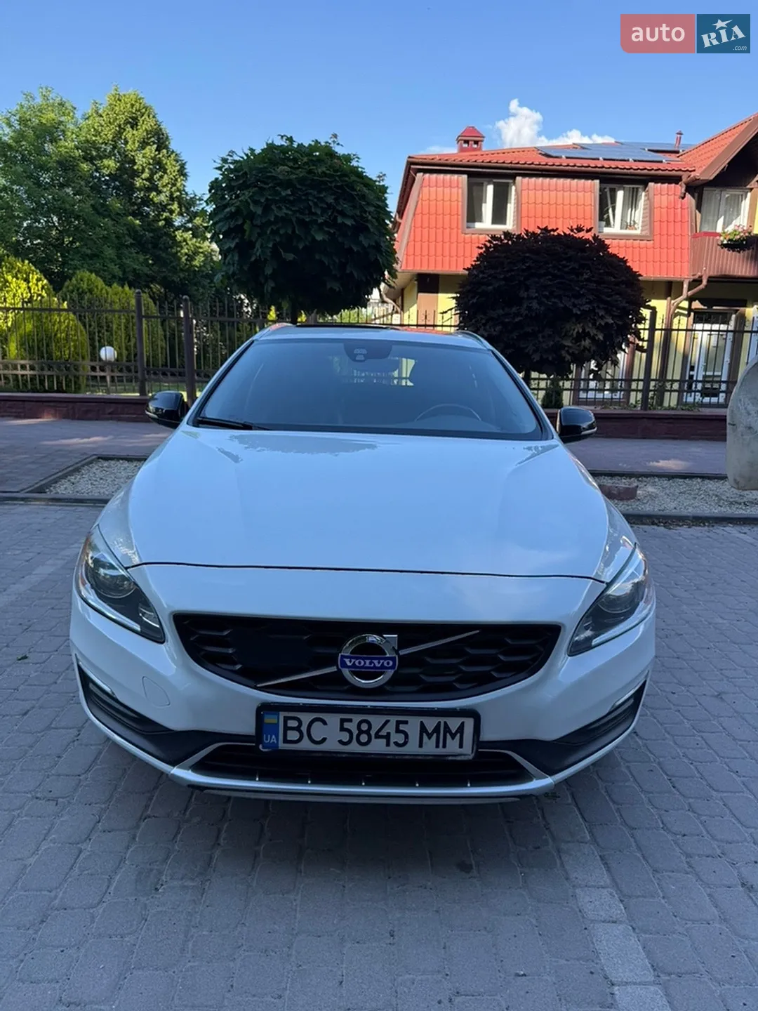 Volvo V60, 2015