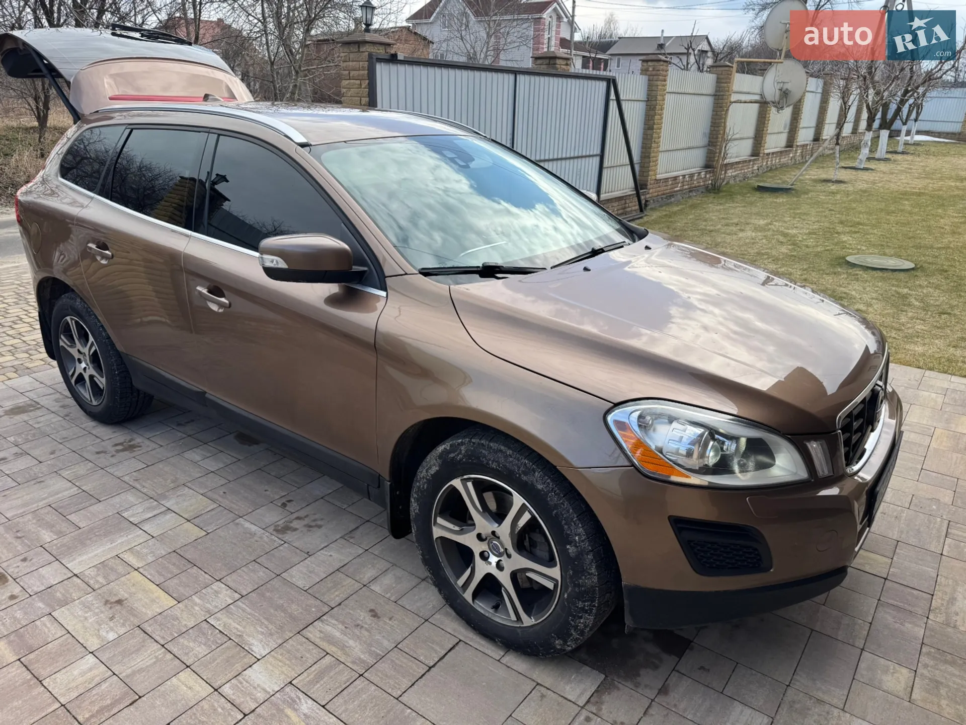 Volvo XC60, 2013
