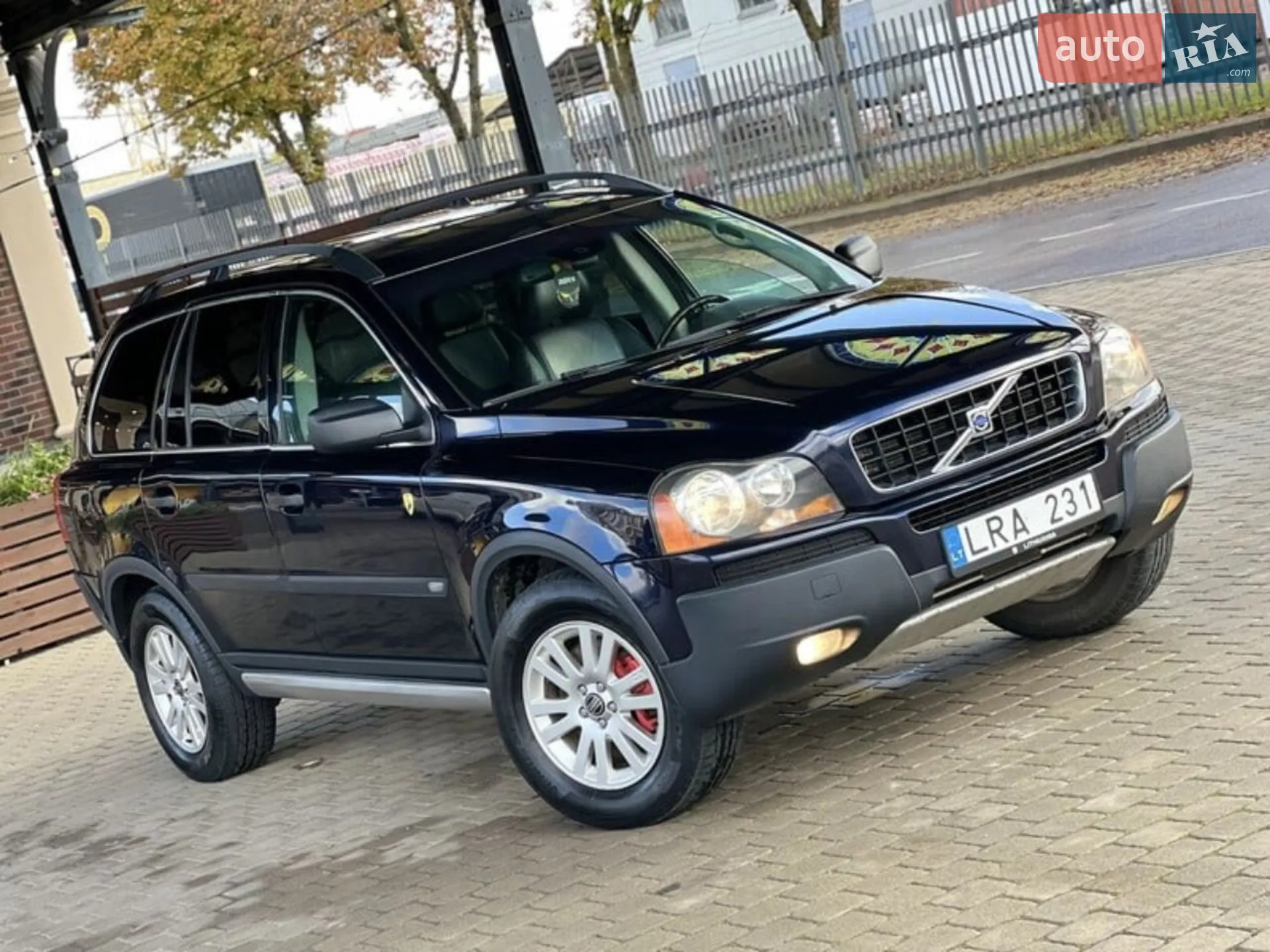 Volvo XC90, 2004