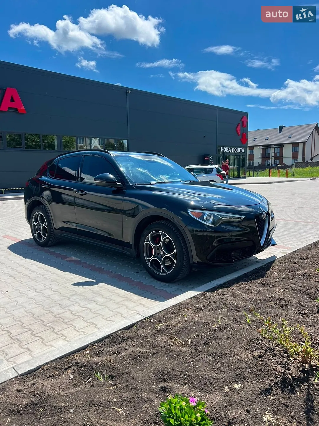 Alfa Romeo Stelvio, 2017