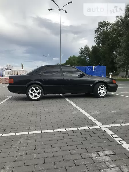 Audi 100, 1991
