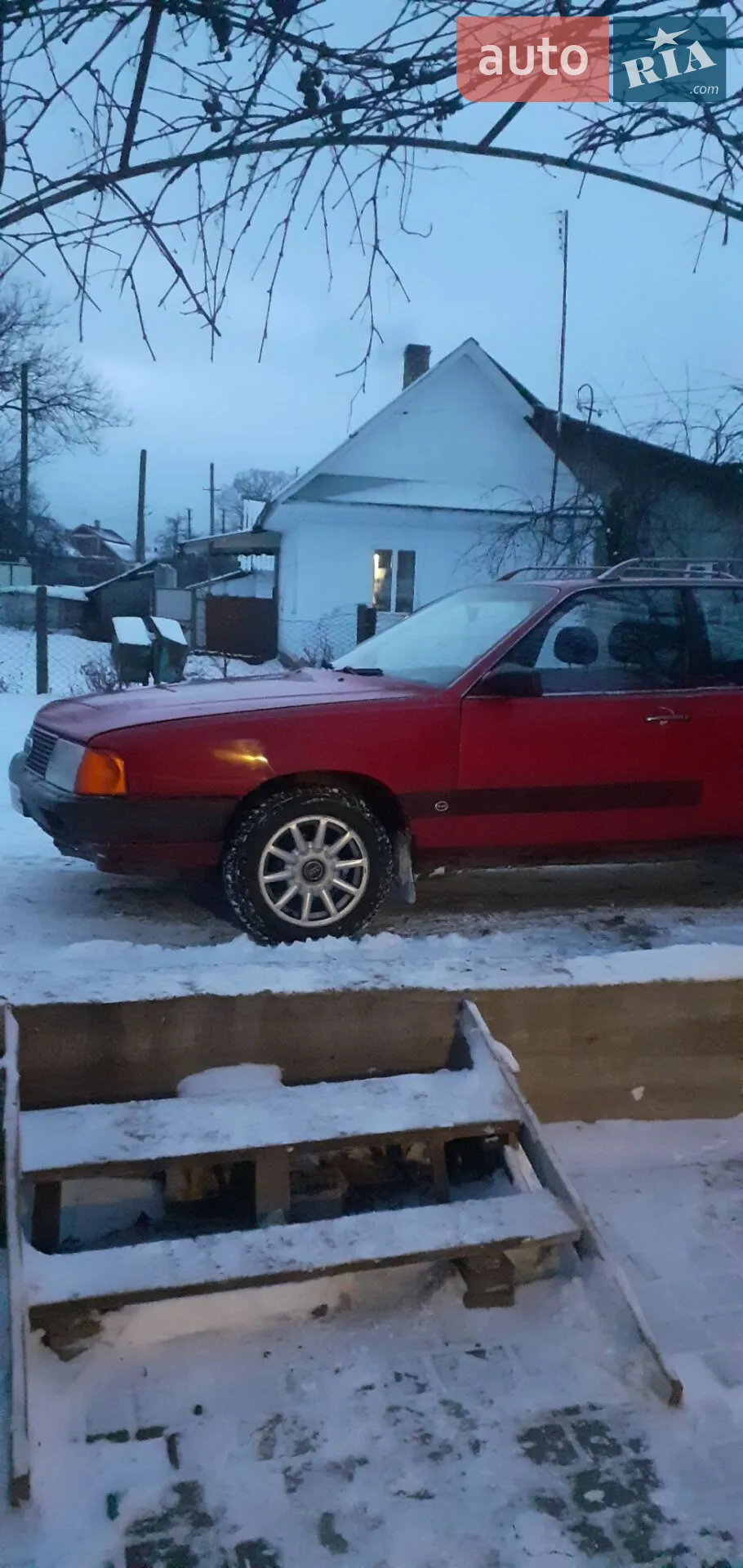 Audi 100, 1985