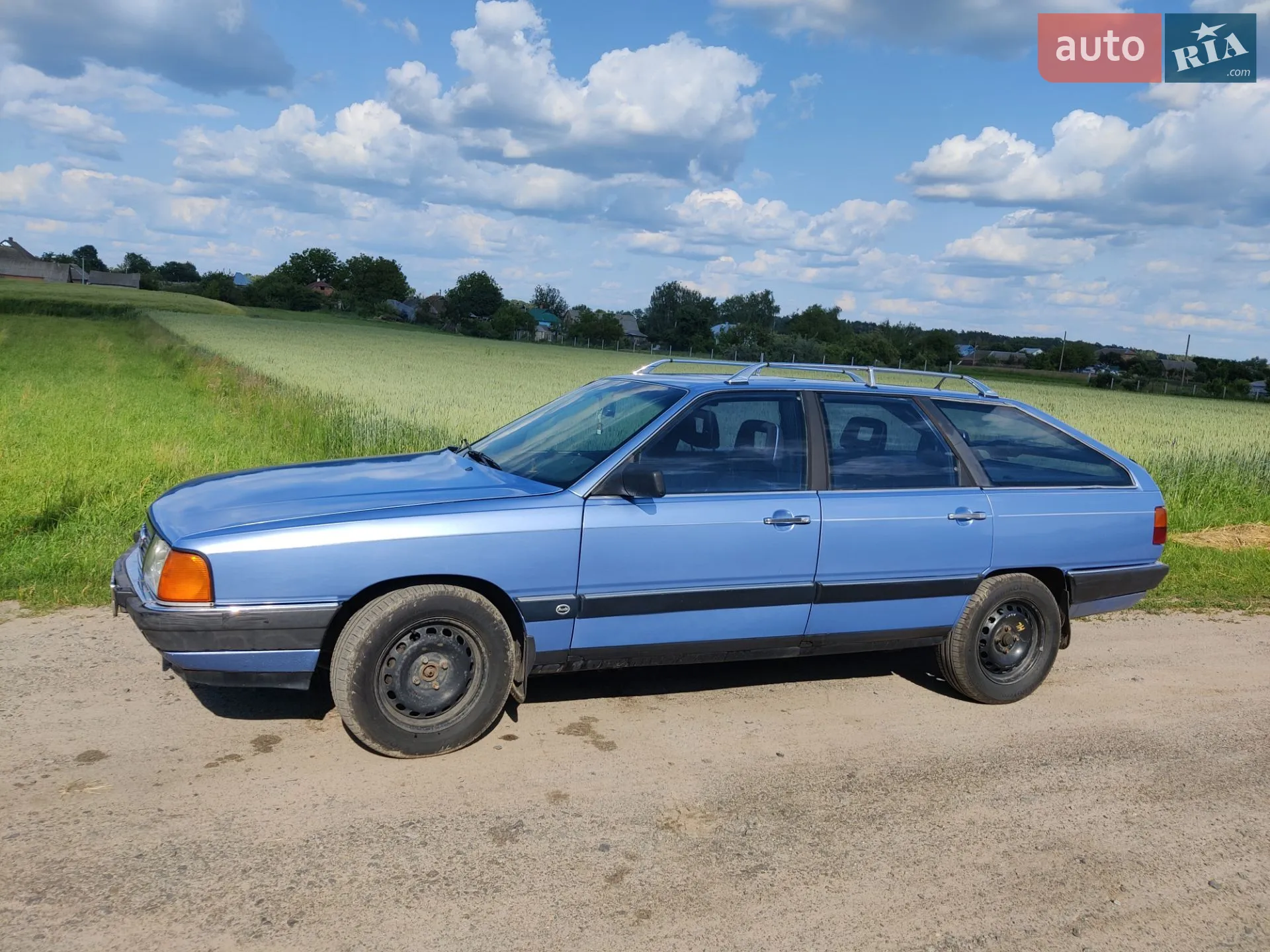 Audi 100, 1985