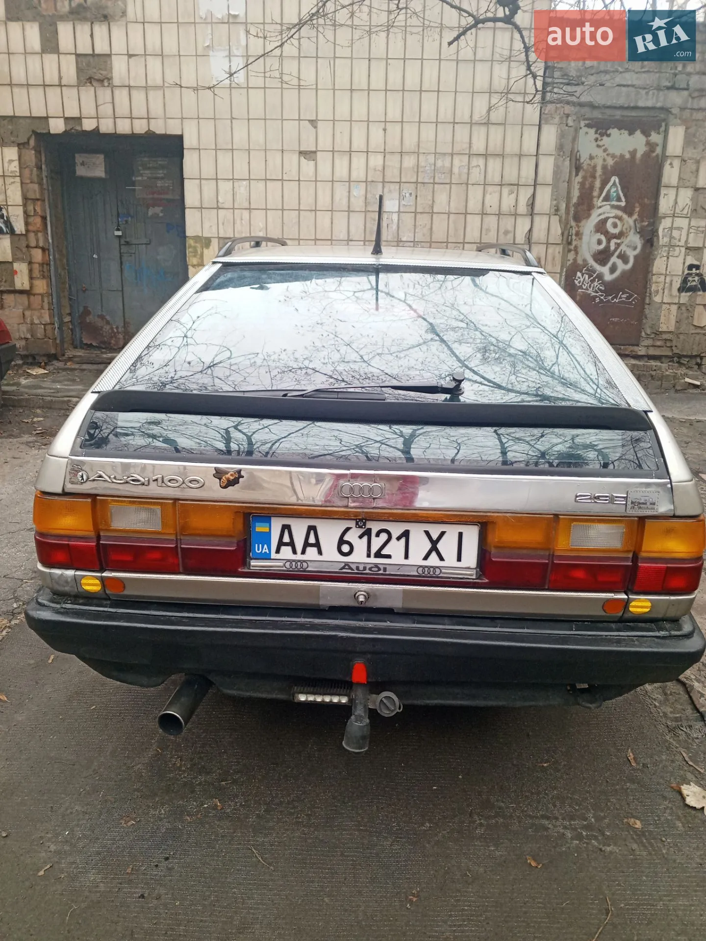 Audi 100, 1983
