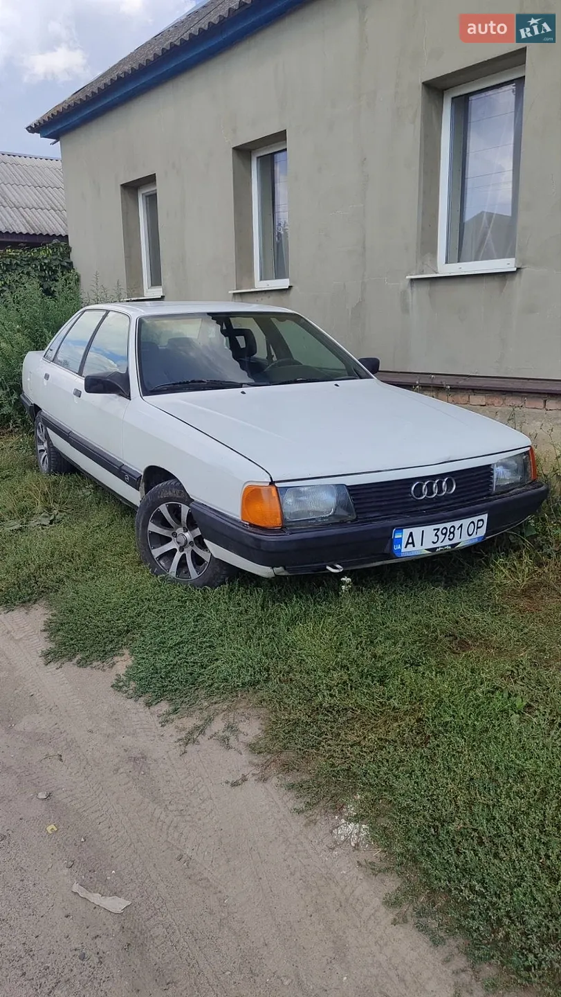 Audi 100, 1988