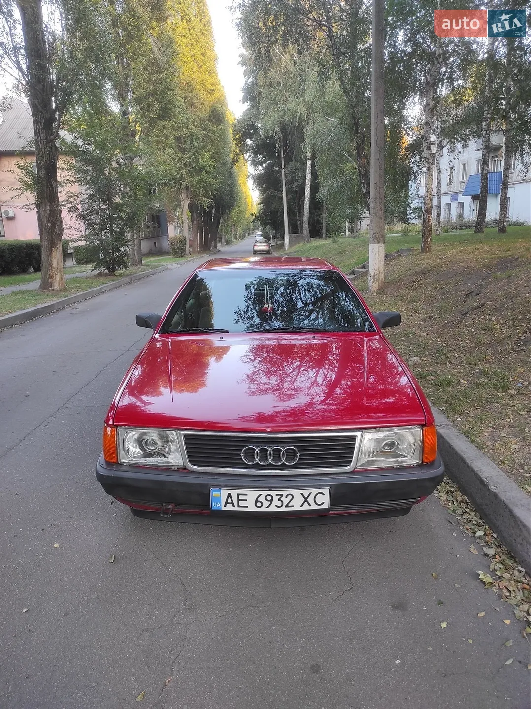 Audi 100, 1987