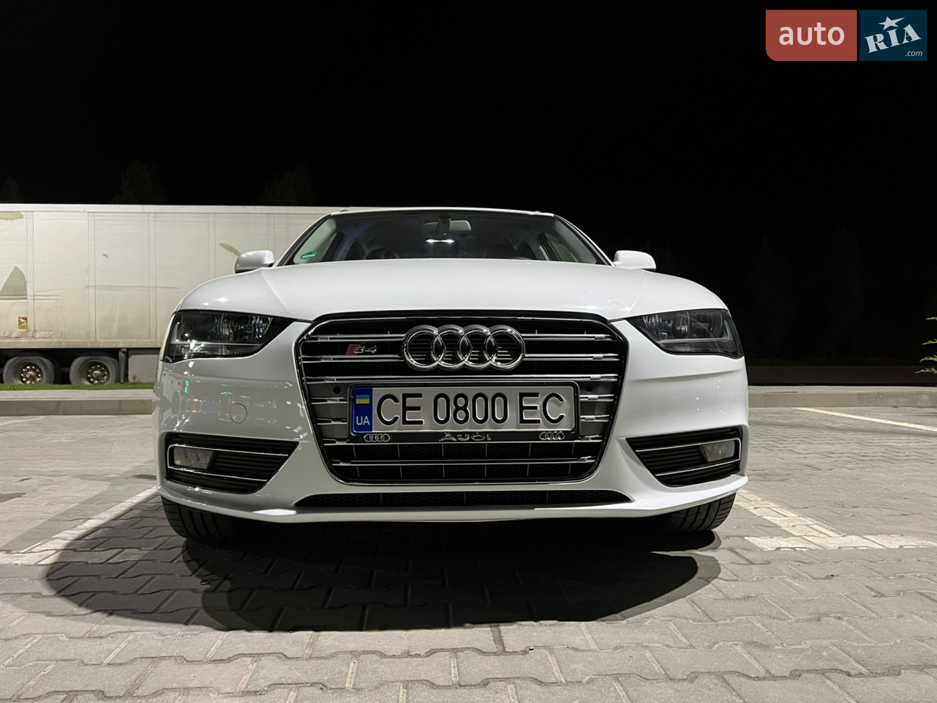 Audi A4, 2015