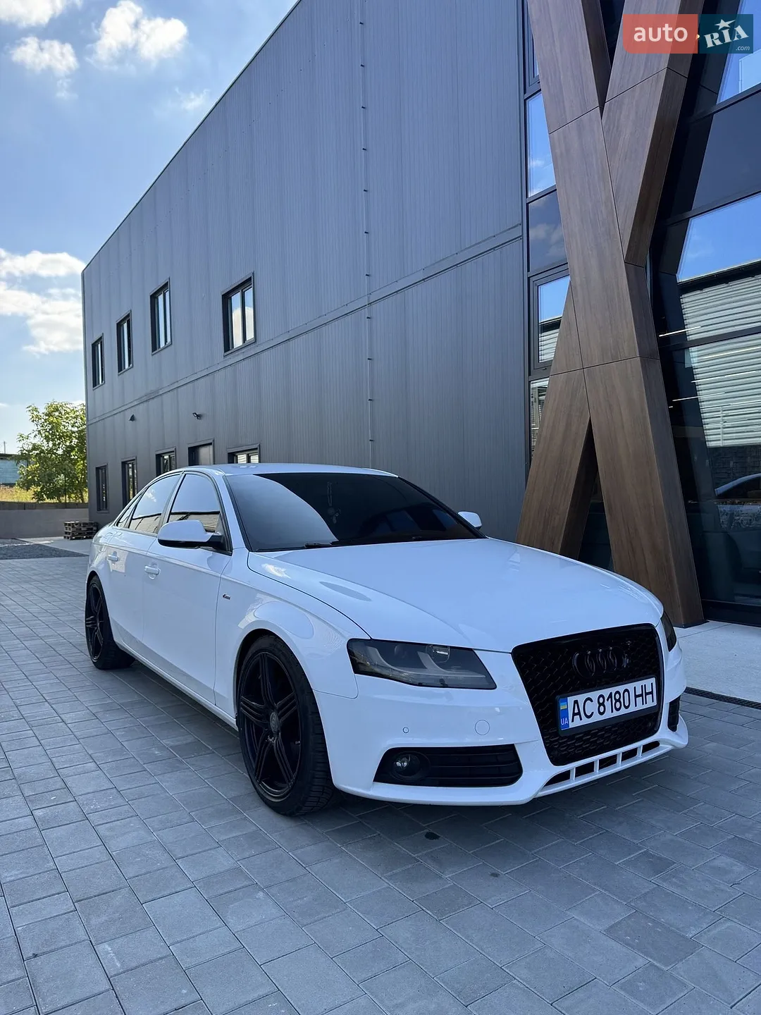 Audi A4, 2011