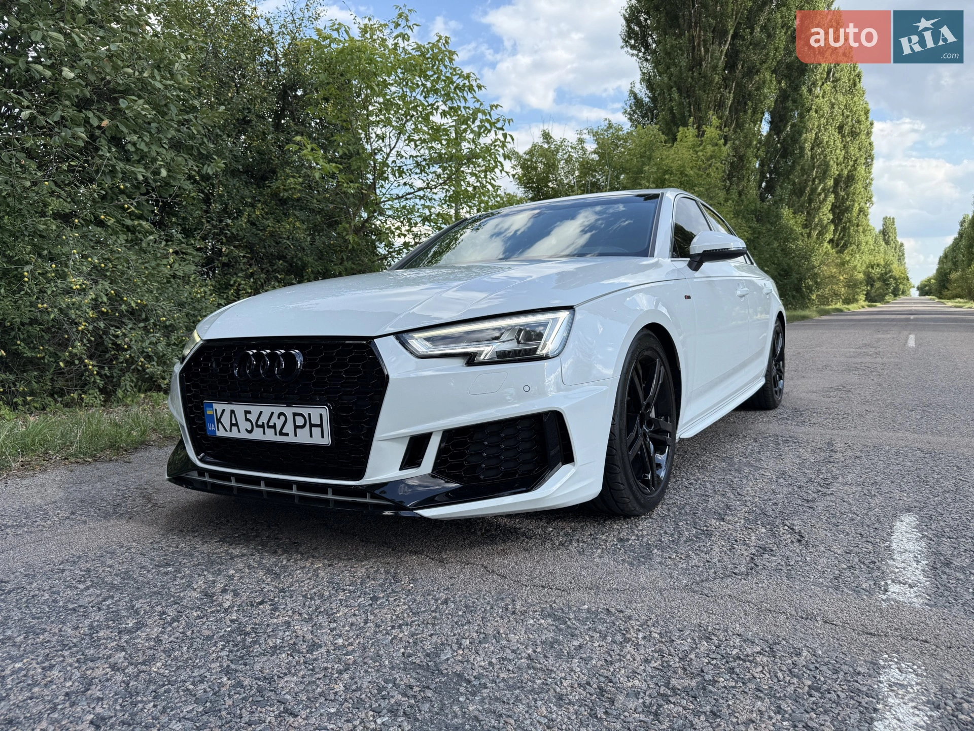 Audi A4, 2016