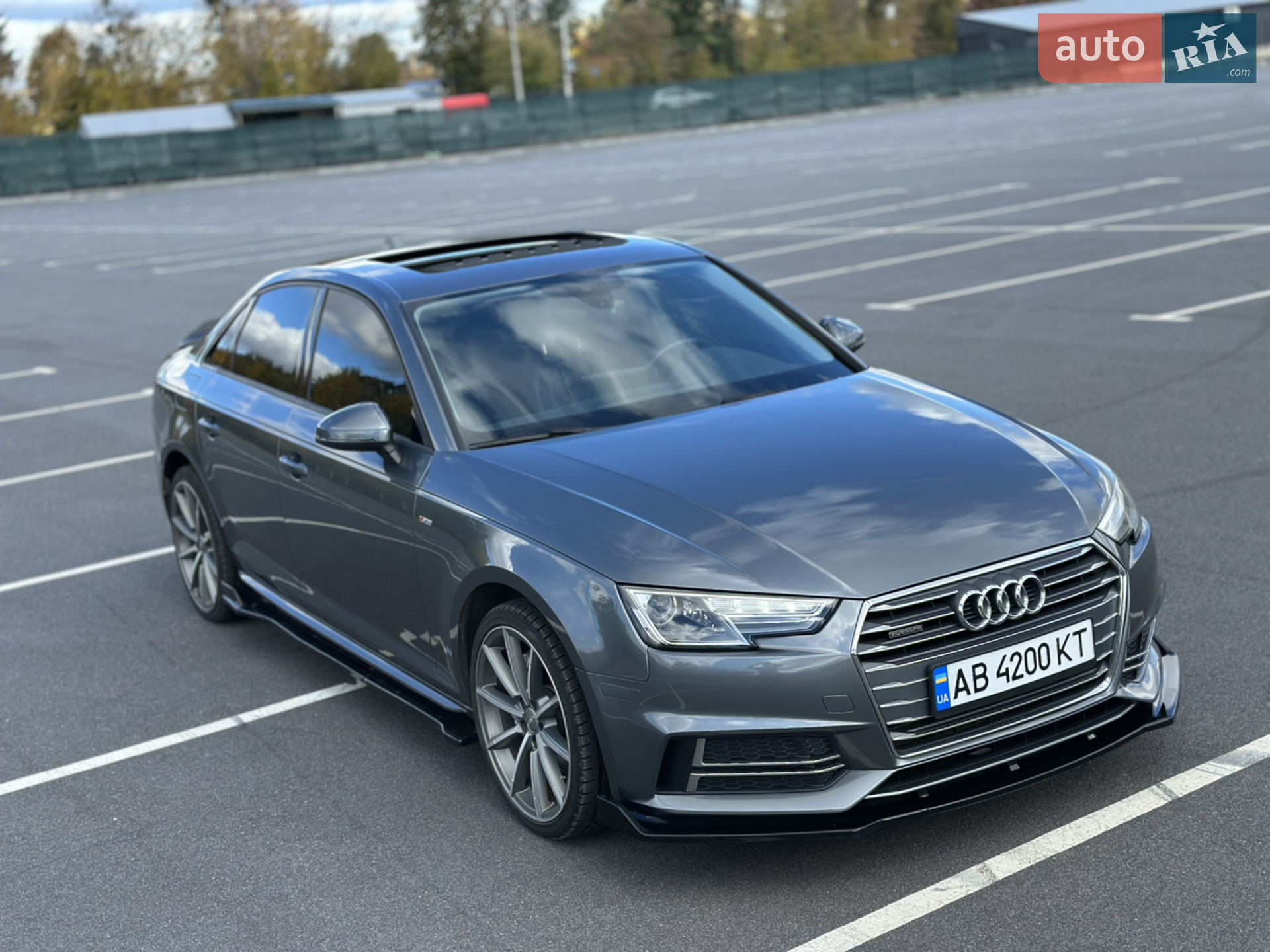 Audi A4, 2016