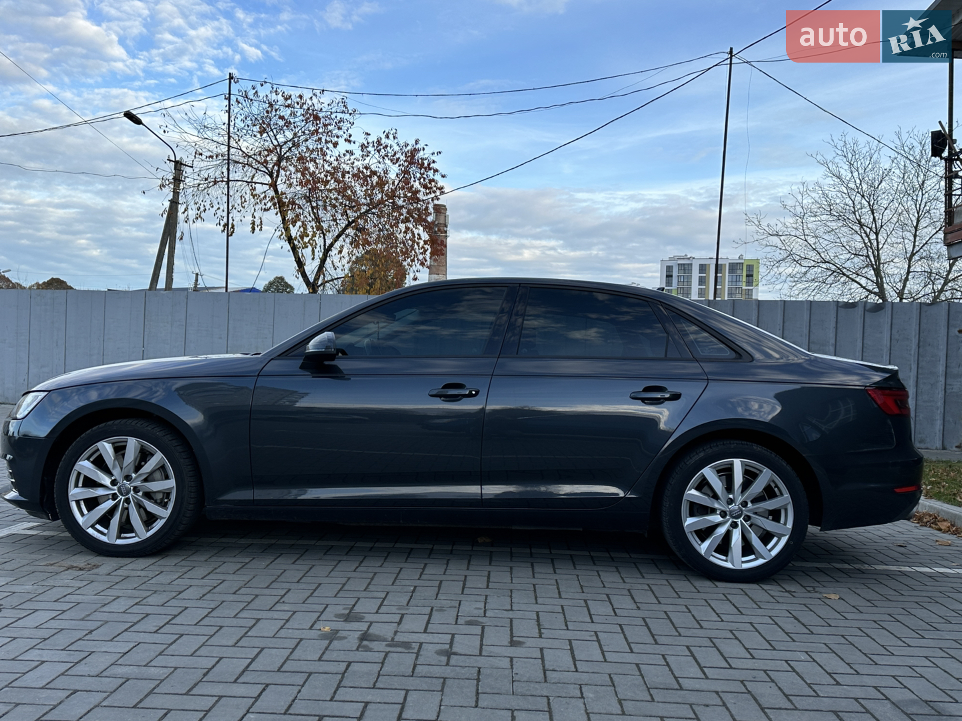 Audi A4, 2015