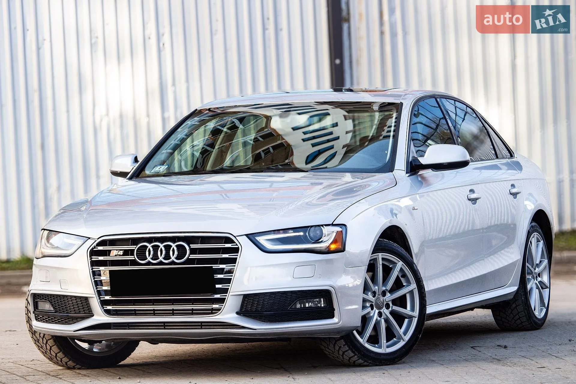 Audi A4, 2013