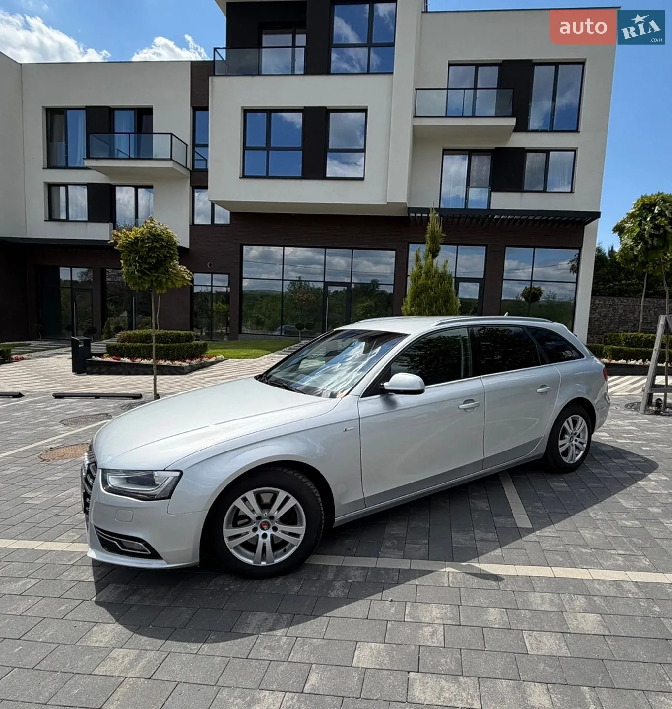 Audi A4, 2012