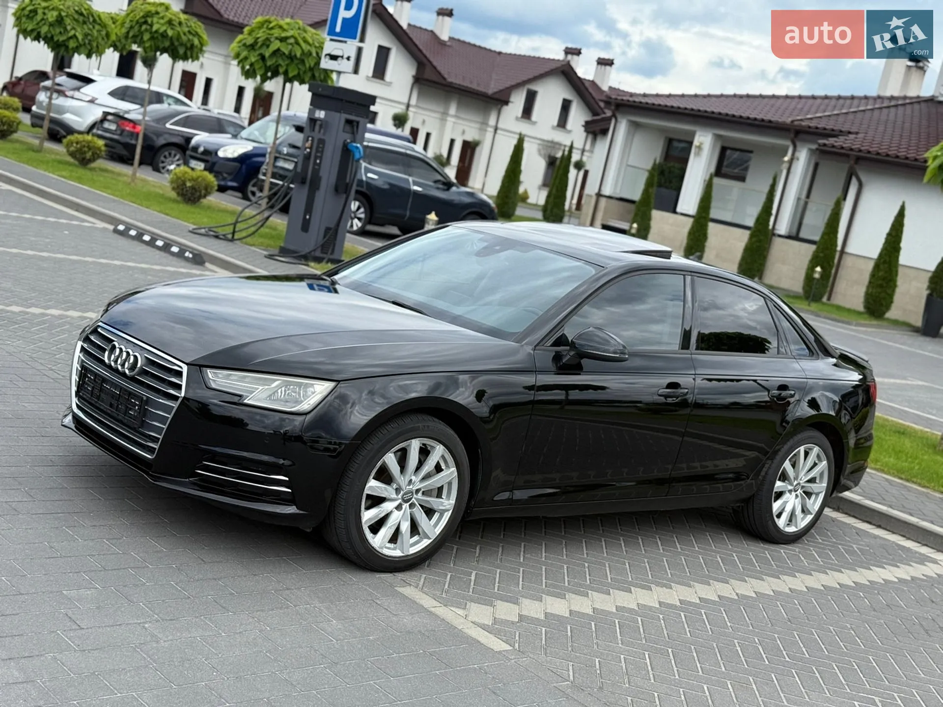 Audi A4, 2015