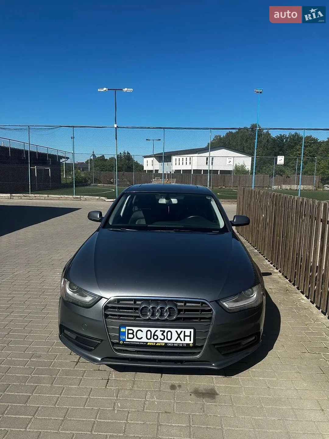 Audi A4, 2012